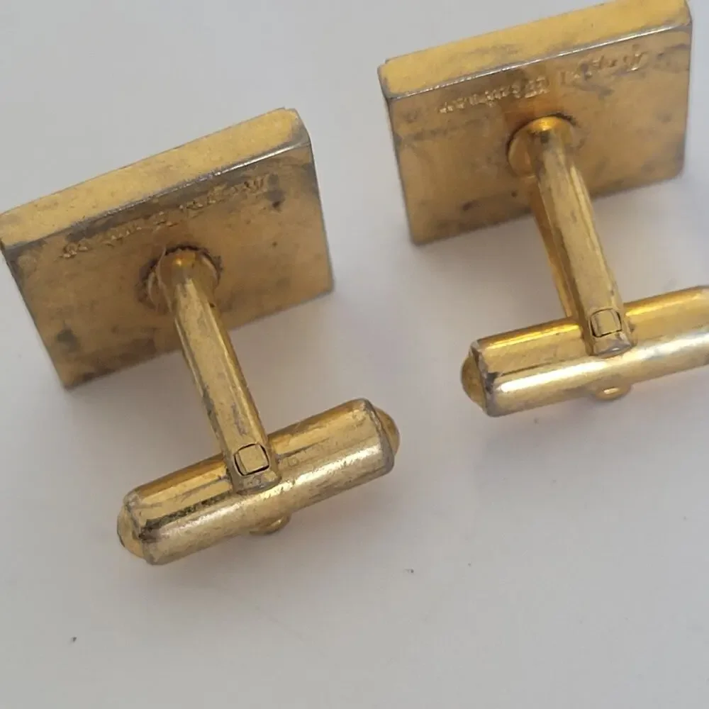 Royal Windsor Gold Tone Logo Cufflinks Vintage Square Retro Designer Bullet